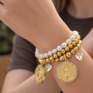 Pulsera de perlas de San Benito