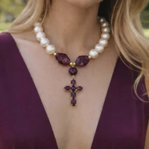 Collar Perlas y Cruz Granate