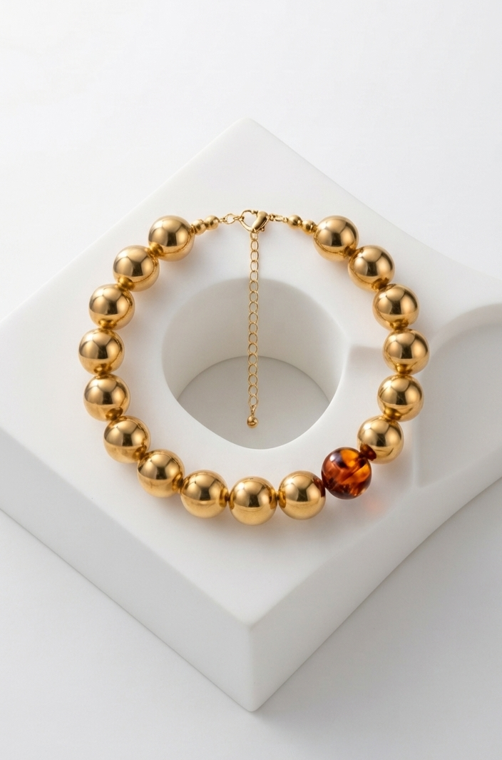 Choker “Golden Amber” con Bolas Doradas y Ámbar - Imagen 2